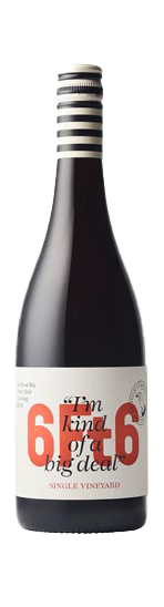 6Ft6 Pinot Noir Rhianna Senior